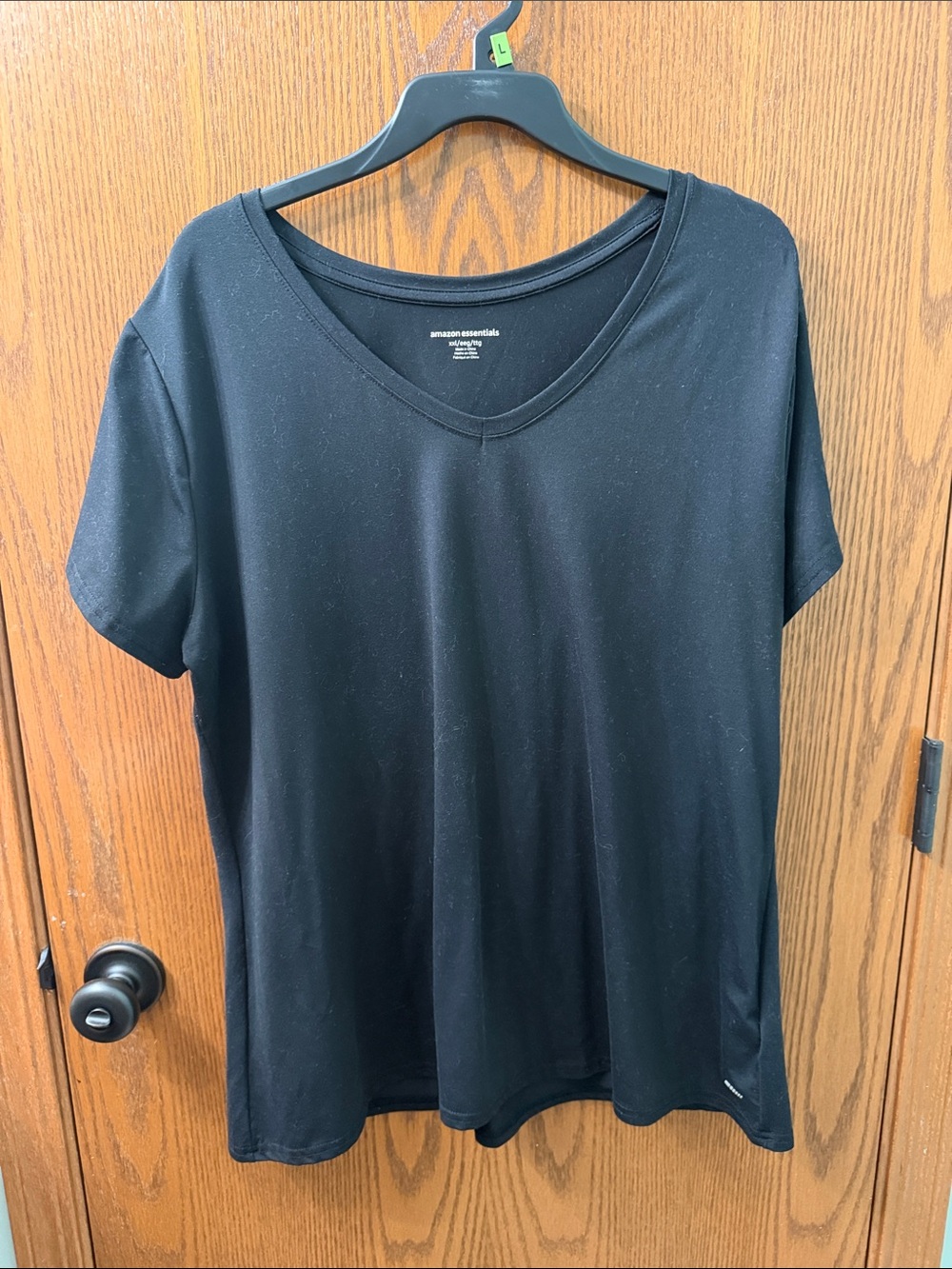 Amazon Essentials Women’s Black V-Neck Short Sleeve Tee - Relaxed Fit